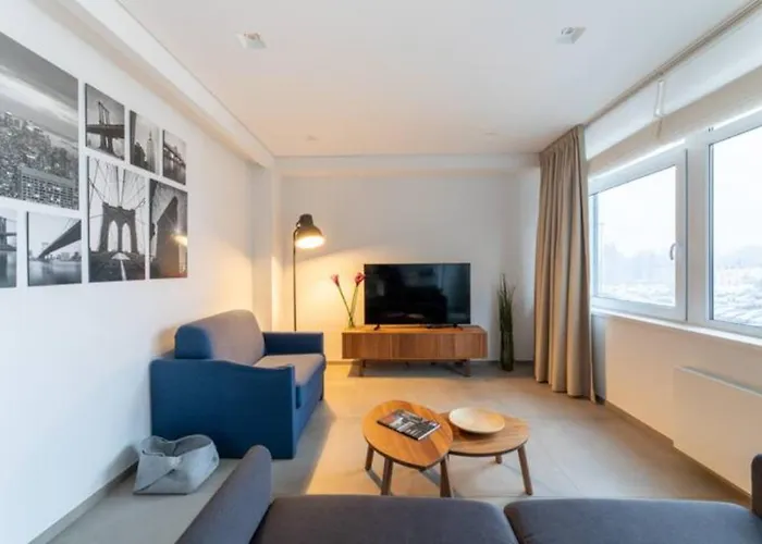 Wonderful Two Bedroom At Limpertsberg With Parking, Near Tram *